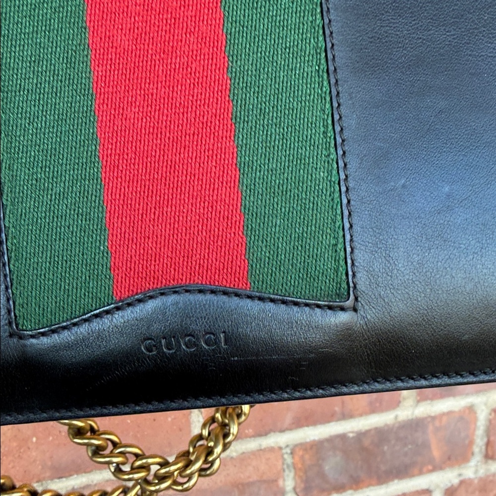 Gucci Black Leather Shoulder Bag with Red & Green Stripe and Gold Crest - Picture 8 of 10